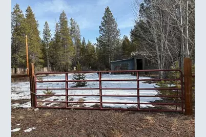 51418 Evans Way, La Pine, OR 97739 - Photo 1