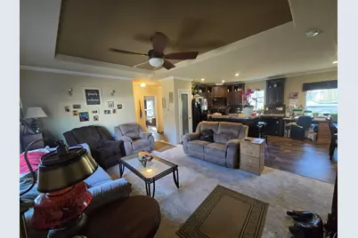 22071 Highway 62 # 40, Shady Cove, OR 97539 - Photo 3