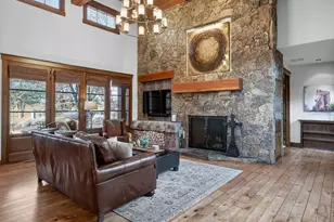 65885 Pronghorn Estates Dr, Bend, OR 97701 - Photo 11