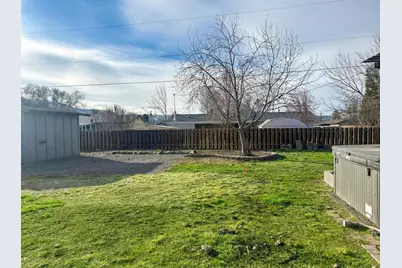 551 SE Holly Street, Prineville, OR 97754 - Photo 17
