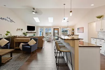 20017 Voltera Place, Bend, OR 97702 - Photo 9