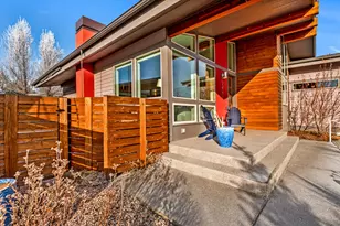 2091 NW Lemhi Pass Dr, Bend, OR 97703 - Photo 3