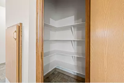 682 SE 10th Street, Madras, OR 97741 - Photo 17