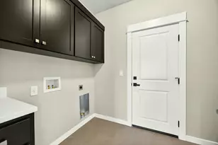 3758 Carlin Dr, Medford, OR 97504 - Photo 27