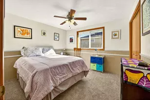 3030 Adams Cir, Medford, OR 97504 - Photo 23