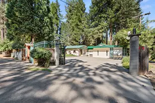 1282 Pleasant Creek Rd, Rogue River, OR 97537 - Photo 3