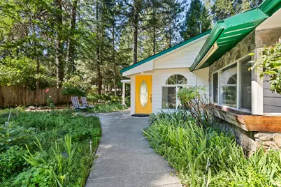 1282 Pleasant Creek Road, Rogue River, OR 97537 - Photo 7