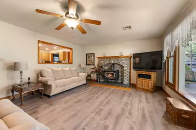 4235 Pleasant Creek Road, Rogue River, OR 97537 - Photo 15