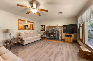 4235 Pleasant Creek Rd, Rogue River, OR 97537 - Photo 15