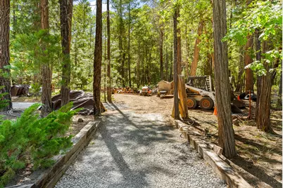 4235 Pleasant Creek Road, Rogue River, OR 97537 - Photo 81