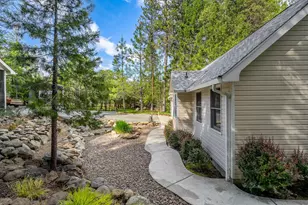 4235 Pleasant Creek Rd, Rogue River, OR 97537 - Photo 69