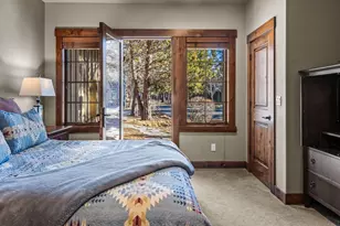 56504 Caldera Springs Ct, Bend, OR 97707 - Photo 19