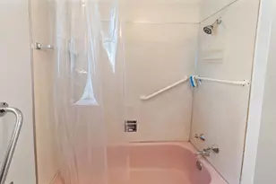 714 NE Riddle Dr, Grants Pass, OR 97526 - Photo 15