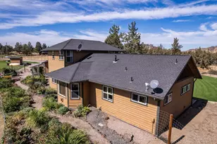 3885 NE Xenolith St, Terrebonne, OR 97760 - Photo 37