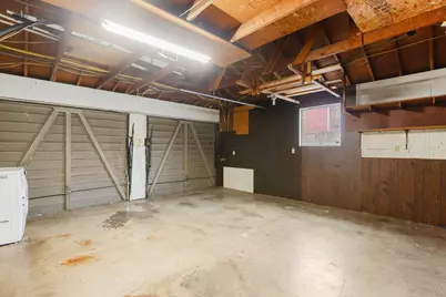 1594 Velia Street, Medford, OR 97504 - Photo 23