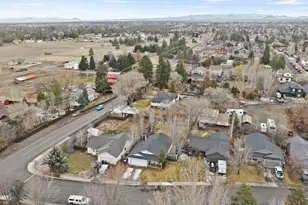 21387 Starling Dr, Bend, OR 97701 - Photo 39