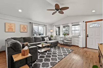 21387 Starling Drive, Bend, OR 97701 - Photo 7