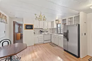 318 Sandlewood Dr, Grants Pass, OR 97526 - Photo 5