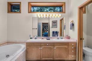 70627 Ponderosa, Black Butte Ranch, OR 97759 - Photo 21