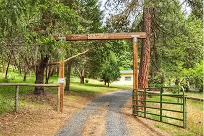 4955 Sterling Creek Road, Jacksonville, OR 97530 - Photo 75