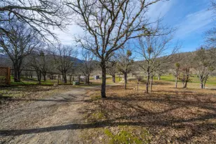 10376 Sterling Creek Rd, Jacksonville, OR 97530 - Photo 13