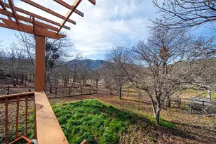 10376 Sterling Creek Rd, Jacksonville, OR 97530 - Photo 3