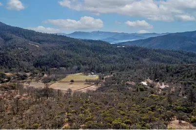 10376 Sterling Creek Road, Jacksonville, OR 97530 - Photo 3