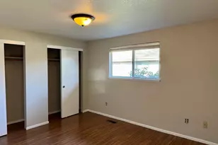 300 Shafer Ln, Jacksonville, OR 97530 - Photo 13