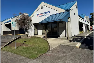 1085 Royal Court, Medford, OR 97504 - Photo 11