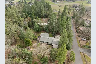 1240 Westmont Drive, Jacksonville, OR 97530 - Photo 49