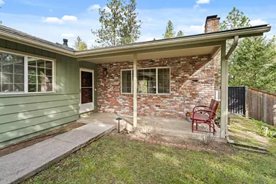 1240 Westmont Drive, Jacksonville, OR 97530 - Photo 3