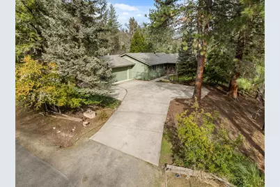 1240 Westmont Drive, Jacksonville, OR 97530 - Photo 43