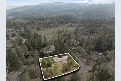 1240 Westmont Drive, Jacksonville, OR 97530 - Photo 45