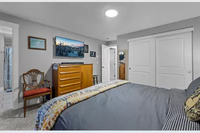 206 SW Hayes Avenue, Bend, OR 97702 - Photo 11