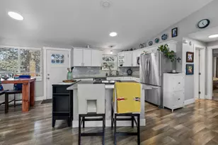 206 SW Hayes Ave, Bend, OR 97702 - Photo 5