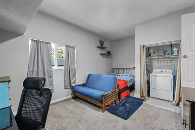 206 SW Hayes Avenue, Bend, OR 97702 - Photo 19