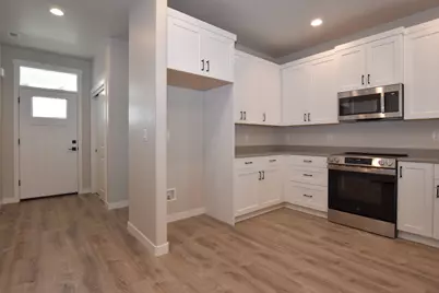 2352 SW 25th Street, Redmond, OR 97756 - Photo 7
