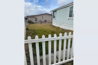 4200 Summers Lane #UNIT 23, Klamath Falls, OR 97603 - Photo 11