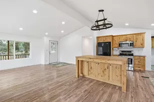 4645 NW 52nd St, Redmond, OR 97756 - Photo 5