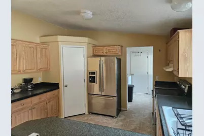 27022 Walla Walla Street, Sprague River, OR 97639 - Photo 3