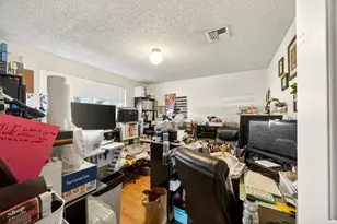 1553 Crater Lake Ave, Medford, OR 97504 - Photo 13