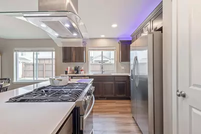 224 NW Monte Vista Avenue, Madras, OR 97741 - Photo 7