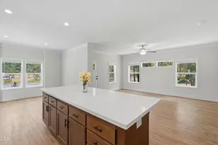 17041 Glendale Rd, Bend, OR 97707 - Photo 11