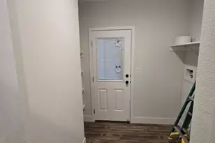 17041 Glendale Rd, Bend, OR 97707 - Photo 9