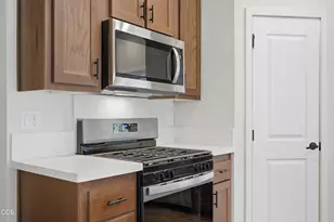 17041 Glendale Rd, Bend, OR 97707 - Photo 13