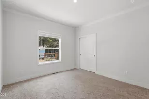 17041 Glendale Rd, Bend, OR 97707 - Photo 19