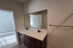 17041 Glendale Rd, Bend, OR 97707 - Photo 11