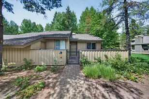 57335 Lake Aspen Ln, Sunriver, OR 97707 - Photo 25