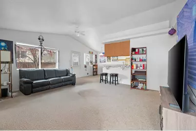 2150 SW Canyon Drive, Redmond, OR 97756 - Photo 3