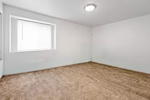 2150 SW Canyon Dr, Redmond, OR 97756 - Photo 15